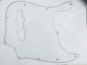 JAZZ BASS PICKGUARD WHITE OR BLACK